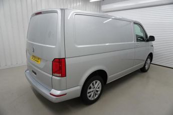 Volkswagen Transporter 2.0 TDI T28 Highline Panel Van 5dr Diesel DSG FWD SWB Euro 6 (s/