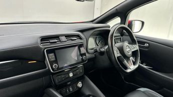 Nissan Leaf 39kWh Tekna Hatchback 5dr Electric Auto (150 ps)