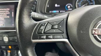 Nissan Leaf 39kWh Tekna Hatchback 5dr Electric Auto (150 ps)