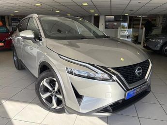 Nissan Qashqai 1.3 DIG-T MHEV N-Connecta SUV 5dr Petrol Hybrid Manual