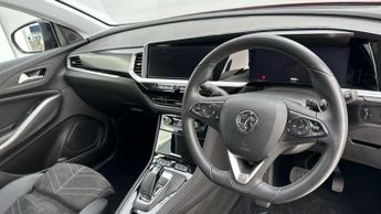 Vauxhall Grandland 1.2 Turbo Ultimate SUV 5dr Petrol Auto Euro 6 (s/s) (130 ps)