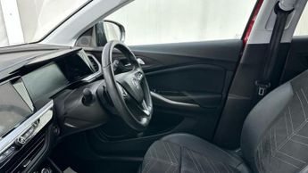 Vauxhall Grandland 1.2 Turbo Ultimate SUV 5dr Petrol Auto Euro 6 (s/s) (130 ps)