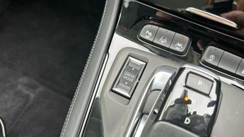 Vauxhall Grandland 1.2 Turbo Ultimate SUV 5dr Petrol Auto Euro 6 (s/s) (130 ps)