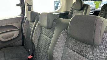 Peugeot e-Rifter 52kWh Allure Long MPV 5dr Electric Auto (7.4kW Charger) (136 ps)