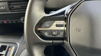 Peugeot e-Rifter 52kWh Allure Long MPV 5dr Electric Auto (7.4kW Charger) (136 ps)