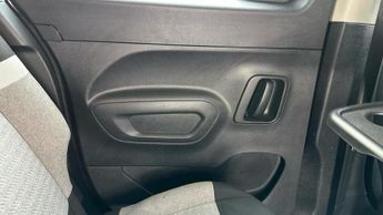 Citroen e-Berlingo 50kWh Feel XL MPV 5dr Electric Auto (7.4kW Charger) (136 ps)