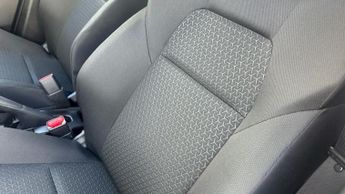 Suzuki Swift 1.2 Dualjet MHEV SZ-T Hatchback 5dr Petrol Hybrid CVT Euro 6 (s/