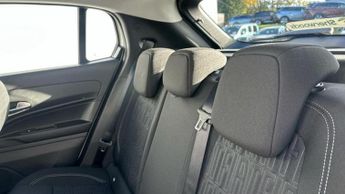 Fiat 600 1.2 MHEV SUV 5dr Petrol Hybrid e-DCT Euro 6 (s/s) (100 ps)