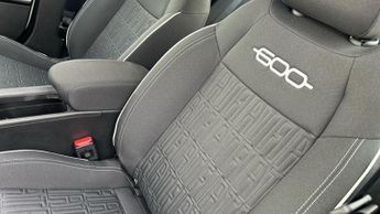 Fiat 600 1.2 MHEV SUV 5dr Petrol Hybrid e-DCT Euro 6 (s/s) (100 ps)