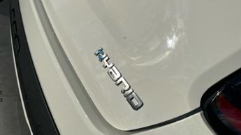 Fiat 600 1.2 MHEV SUV 5dr Petrol Hybrid e-DCT Euro 6 (s/s) (100 ps)