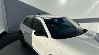 Fiat 600 1.2 MHEV SUV 5dr Petrol Hybrid e-DCT Euro 6 (s/s) (100 ps)