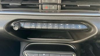 Fiat 600 1.2 MHEV SUV 5dr Petrol Hybrid e-DCT Euro 6 (s/s) (100 ps)