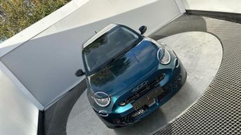 Fiat 600 1.2 MHEV SUV 5dr Petrol Hybrid e-DCT Euro 6 (s/s) (100 ps)