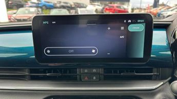 Fiat 600 1.2 MHEV SUV 5dr Petrol Hybrid e-DCT Euro 6 (s/s) (100 ps)