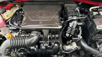 Hyundai i10 1.2 Premium Hatchback 5dr Petrol Auto Euro 6 (s/s) (84 ps)