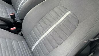 Hyundai i10 1.2 Premium Hatchback 5dr Petrol Auto Euro 6 (s/s) (84 ps)