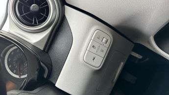 Hyundai i10 1.2 Premium Hatchback 5dr Petrol Auto Euro 6 (s/s) (84 ps)