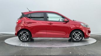 Hyundai i10 1.2 Premium Hatchback 5dr Petrol Auto Euro 6 (s/s) (84 ps)