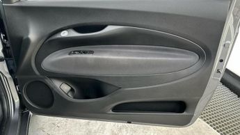 Fiat 500e 42kWh Icon Hatchback 3dr Electric Auto (118 ps)