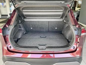 Nissan Qashqai 1.3 DIG-T MHEV N-Connecta SUV 5dr Petrol Hybrid XTRONIC
