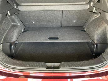 Nissan Qashqai 1.3 DIG-T MHEV N-Connecta SUV 5dr Petrol Hybrid XTRONIC