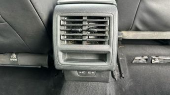 Volkswagen Golf 2.0 TDI R-Line Hatchback 5dr Diesel DSG Euro 6 (s/s) (150 ps)