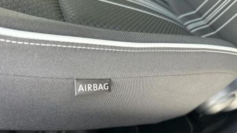 SEAT Mii 36.8kWh Hatchback 5dr Electric Auto (83 ps)