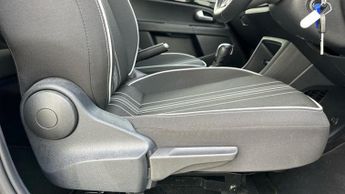 SEAT Mii 36.8kWh Hatchback 5dr Electric Auto (83 ps)