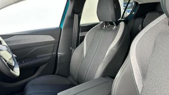 Peugeot 308 1.2 HYBRID Allure Hatchback 5dr Petrol Hybrid e-DSC6 Euro 6 (s/s