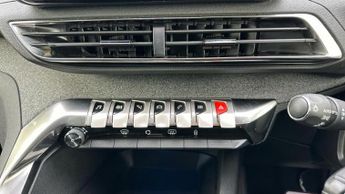 Peugeot 3008 1.2 PureTech Allure Premium + SUV 5dr Petrol EAT Euro 6 (s/s) (1