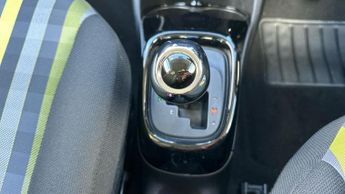 Peugeot 108 1.0 Collection Top! 5dr Petrol 2 Tronic Euro 6 (72 ps)