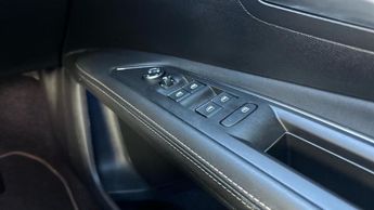 Peugeot 3008 1.2 PureTech GT SUV 5dr Petrol EAT Euro 6 (s/s) (130 ps)
