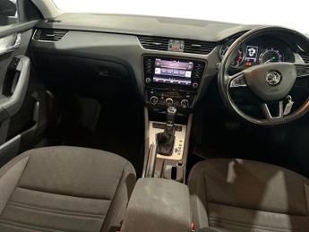 Skoda OCTAVIA 1.5 TSI SE Drive 5dr DSG