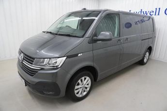 Volkswagen Transporter 2.0 TDI T30 Highline Panel Van 5dr Diesel DSG FWD LWB | Manufact
