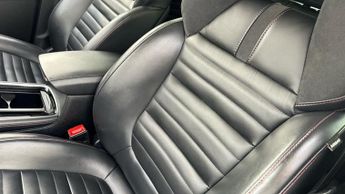 MG MG HS 1.5 T-GDI Trophy SUV 5dr Petrol DCT Euro 6 (s/s) (162 ps)