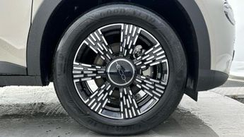 Fiat 600 1.2 MHEV SUV 5dr Petrol Hybrid e-DCT Euro 6 (s/s) (100 ps)