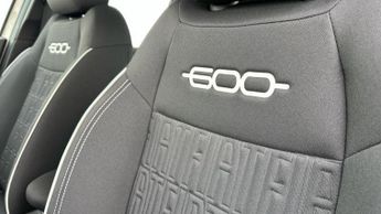 Fiat 600 1.2 MHEV SUV 5dr Petrol Hybrid e-DCT Euro 6 (s/s) (100 ps)