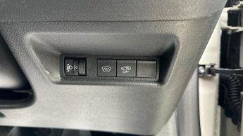 Fiat 600 1.2 MHEV SUV 5dr Petrol Hybrid e-DCT Euro 6 (s/s) (100 ps)