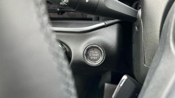 Fiat 600 1.2 MHEV SUV 5dr Petrol Hybrid e-DCT Euro 6 (s/s) (100 ps)