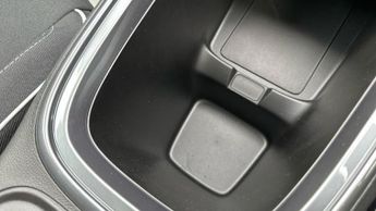 Fiat 600 1.2 MHEV SUV 5dr Petrol Hybrid e-DCT Euro 6 (s/s) (100 ps)