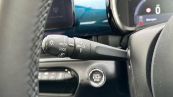 Fiat 600 1.2 MHEV SUV 5dr Petrol Hybrid e-DCT Euro 6 (s/s) (100 ps)