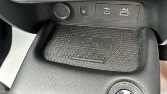 Nissan Juke 1.0 DIG-T N-Connecta SUV 5dr Petrol DCT Auto Euro 6 (s/s) (114 p