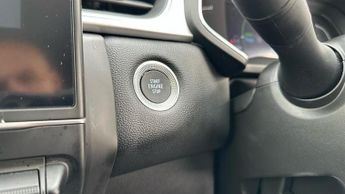 Renault Captur 1.6 E-TECH techno SUV 5dr Petrol Hybrid Auto Euro 6 (s/s) (145 p