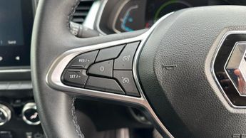 Renault Captur 1.6 E-TECH techno SUV 5dr Petrol Hybrid Auto Euro 6 (s/s) (145 p
