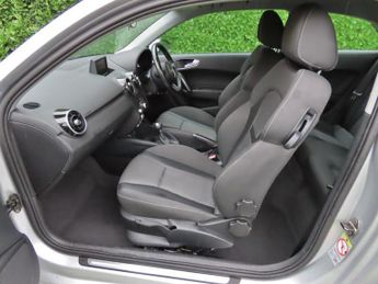 Audi A1 1.4 TFSI Sport Hatchback 3dr Petrol S Tronic Euro 5 (s/s) (122 p