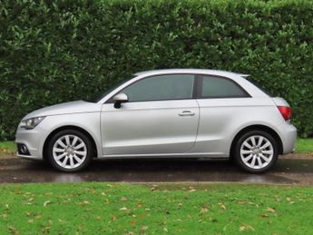 Audi A1 1.4 TFSI Sport Hatchback 3dr Petrol S Tronic Euro 5 (s/s) (122 p