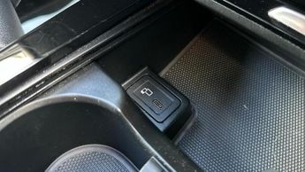 Mercedes-Benz A Class 1.5 A180d Sport (Executive) Hatchback 5dr Diesel 7G-DCT Euro 6 (