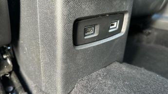 Citroen e-C4 50kWh Shine Plus Hatchback 5dr Electric Auto (7.4kW Charger) (13