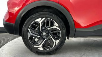 Citroen C4 1.2 PureTech MAX Hatchback 5dr Petrol EAT8 Euro 6 (s/s) (130 ps)