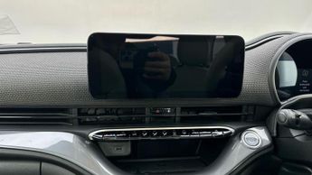 Fiat 500e 42kWh La Prima Hatchback 3dr Electric Auto (118 ps)